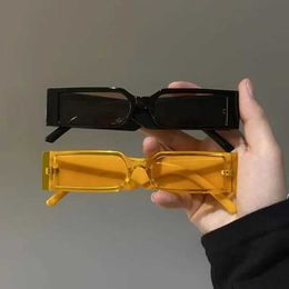 Sunglasses New Luxury Rectangular Fashionable Sunglasses for Mens Retro Designers Black Sun Visors Small Frame Personalised UV400 Glasses J240202