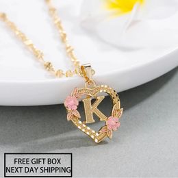 Персонализированное сердце, первоначальное ожерелье на заказ, AZ, 26 букв, кулон, позолоченные украшения для женщин, рождественские подарки 240119