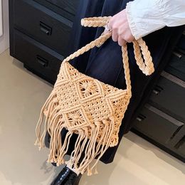 Casual Handmade Crochet Braid Fringed Bag Women Tassel Knitted Handbag Female Beach Bohemian Shoulder Messenger Bag bolsos 240127