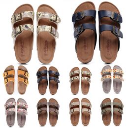 Slippers for Designer Sandals Fashion Women Womens Slipper Mens Casual Loafers Shoes Outdoor Beach Slides Flat Bottom with Buckle U 58 s