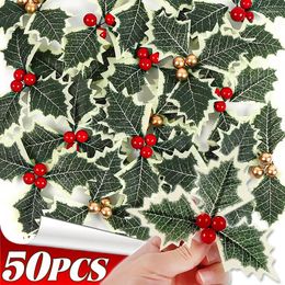 Decorative Flowers 10-50Pcs Artificial Holly Berries With Leaves For Christmas DIY Wreath Wedding Fake Xmas Tree Red Berry Home Decoration