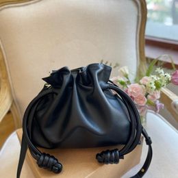 2024 Neue Designer -Handtasche Frauen Messenger -Tasche hochwertige echte Leder -Modebags Umhängetaschen mit Schachtel