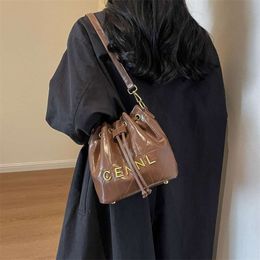 Bucket Autumn/winter New Single Shoulder with Drawstring Trendy able Women's High End and Unique Bag 2024 78% Off Store wholesale