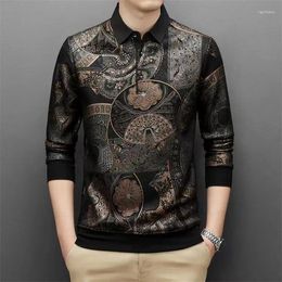 Men's Polos Vintage Baroque Paisley Pullover Mens Clothing 2024 Fall Winter Tops Fashionable T Shirts Velvet Jumper For Thick Plush Tee