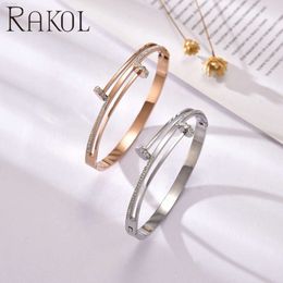 Rakol Wzbp026 Stainless Steel Cuff Nail Tack Gold Plated Jewellery for Women and Men Hip Hop Bangle with Zircon Mother Bracelets