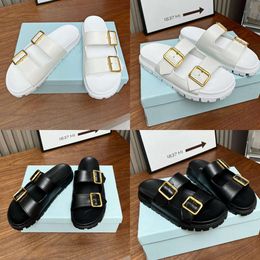 Designer Lady Leather Sandals Rubber Sandal WomenPlatform Slides Triangle Slippers Retro Beach Loafers With Box 520