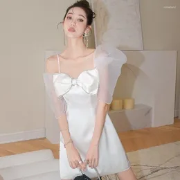 Casual Dresses Shpmishal White Diamond Bow Asymmetric Dress 2024 Spring/Summer Square Neck Waist Tightening Slimming Female Clothing