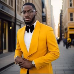 Men's Suits Yellow For Men African 2 Pieces Groom Wedding Tuxedo Custom Sim Fit Smoking Velvet Jacket With Black Pants Fashion 2024