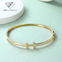 Hot Selling Au750 Jewellery 18k Real Gold Bracelet Fashion Letter h Natural Diamond Charm Bracelet