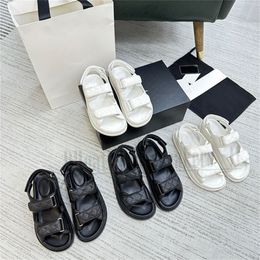 Designer Damen Sandalen Hochwertige Damen Slides Kristall Kalbsleder Freizeitschuhe gesteppte Plattform Sommer Strand Slipper 35-42 Mit Box und Staubbeutel