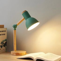 Creative Nordic Table Lamp Wooden Art LED Turn Head Simple Bedside Desk LightEye Protection Reading Bedroom Study 240125