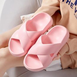 Slippers 2024 Summer Women Beach Thick Platform Eva Home Flip Flops Ladies Fashion Soft Sole Cloud Sandal Light