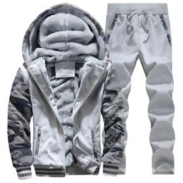 Tracksuit Sets Men Winter Hoodies Casual Hooded Warm SweatshirtsPants Thicker Fleece JacketPants Men Moleton Masculino M-4XL 240202