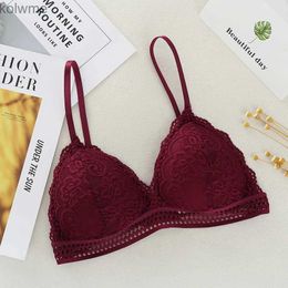 Bras Women Sexy Deep V Lace Underwear Female Thin Section Bra Solid Colour Embroidery Hollow Tube Top Breathable Seamless Bras YQ240203
