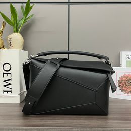 Luxury Cowhide Leather Tote Bag Fashionable Womens Crossbody Handbag With Shoulder Strap 29cm - Black