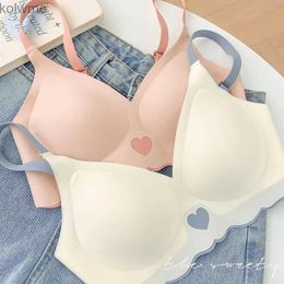 Bras Sexy Push Up Bras For Women Love Heart Pattern Brassiere Deep V Neck Cute Underwear Female Seamless Wireless Soft Lingerie YQ240203