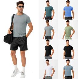 Outfit Yoga Lu Running Shirts Compression Sports Tights Fitness Gym Soccer Man Jersey Sportswear Quick Dry Sport T Top LL Mans Designer Fashion Clothing Tees Tshirt