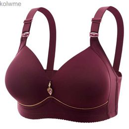 Bras Large Size Without Steel Ring Comfortable Breathable Gathered Ladies Underwear Non-magnetic Thin Cup Glossy Obese Sister Bra YQ240203