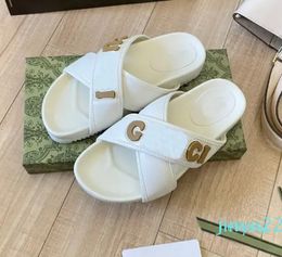 Summer designer Men Women Sandals Couple Female Slippers Ladies Outdoor Casual Beach Luxury 2024