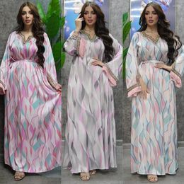 Ethnic Clothing Muslim Dress Arabian Sweet Colored Diamond Abayas for Women Casual Middle Eastern Simple Print Fashion Long