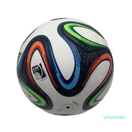 Soccer Balls Wholesale R World Authentic Size 5 Match Football Veneer Material Jabulani Brazuca