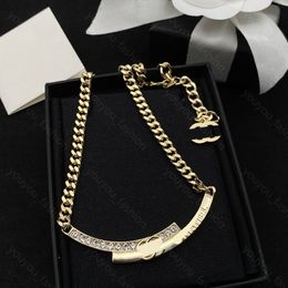 New Fashion Diamonds Pendant Necklace For Women Luxury Gold Chain Necklaces Womens Designer Jewellery Classic Brand Letters Ladies Wedding Gifts Hot -6