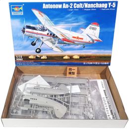 01602 1/72 Scale Assembly Aeroplane Model Antonow An-2 Colt/Nanchang Y-5 Aeroplane Building Kit Hobby DIY Colletion 240118