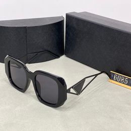 Fashion designer sunglasses Outdoor sunglasses luxury sunglasses for women polarized senior shades UV Protection Eyeglasses High Quality 14 options available