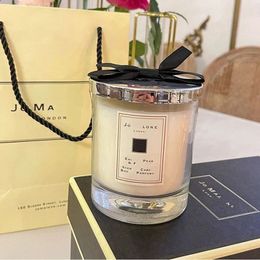 English Pear Scented Candle Romantic Freesia Wood Floral Fragrances Natural Taste for Home Christmas Gifts y240122