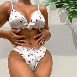Bras Sets Sensual Lingerie Set for Women Bowknot Sexy Wire Free Bra and Panty Erotic Lace Heart Pattern Ruched Cute Underwear