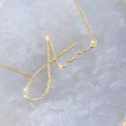 Necklaces Signature Style Name Necklace With Diamond Custom Iced Out Letter Pendant Personalised Crystal Nameplate Zircon Jewerly Gift