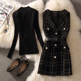 Vintage MidLength 75cm Plaid Tweed Vest Jacket Women 2 Piece Set Elegant Pearl Button Belted Unlined Waistcoat And Knit Sweater 240130