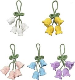 Keychains Handmade Flower Knitted Keychain Lanyard Weaving Wind Chimes Key Ring For Women Girl Bag Pendant Jewelry Accessories