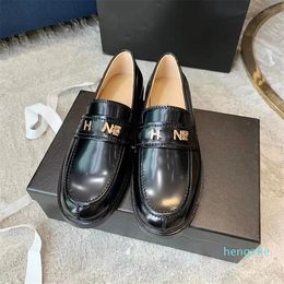Fashion Dress designer shoes women wedding party leather loafer flat Shoe business formal loafer social chunky