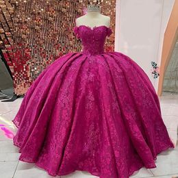 2024 Ball Gown Quinceanera Dresses Bridal Gowns Sweetheart Off Shoulder Fuchsia Lace Appliques Crystal Beads Short Sleeves Sweet 16 Dress Evening Gowns Corset Back