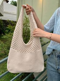 Shopping Bags Versatile Bag In Simple Woven Design