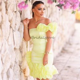 Chic Yellow Mini Short Evening Dresses Dubai Abaya One Shoulder Sheath Ruffles Arabic Prom Dress Satin Organza Cocktail Dinner Night Club Party Dress Vestios Galas