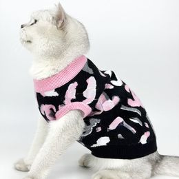 Factory Spot Pet New Sweater Wholesale Dog/Cat Fashion Brand Pink Vest Bichon Teddy/French Bulldog Corgi