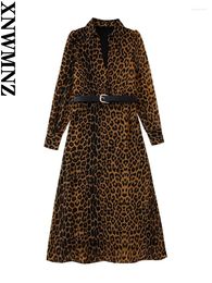 Casual Dresses XNWMNZ 2024 Women Fashion Belt Animal Print Dress Woman Vintage V-Neck Long Sleeve Female Chic Midi