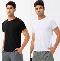 LL-2024 Yoga Outfit Mens Tshirts Gym Clothing Exercise Fitness Wear Sportwear Trainer Running Shirts Outdoor Tops Short Sleeve Elastic Breathable 451