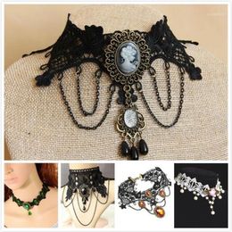 Chokers Vintage Victorian Lolita Gothic Lace Necklace Vampire Cosplay Costume Choker Halloween Cocktail Evening Party Dress Jewelr275i