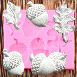 Baking Moulds Christmas Leaves Silicone Mould Acorn Pine Cone Nut Fondant Cake Decorating Tools Cupcake Topper Candy Clay Chocolate Mould