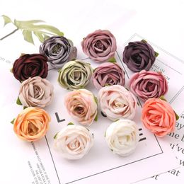 Decorative Flowers 30PCS/4cm Vintage Bud White Rose Artificial Silk Flower Heads Wedding Decoration DIY Wreath Scrapbooking Craft Fake