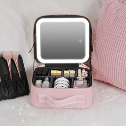 Inteligentna torba do makijażu LED z lustrzanymi światłami makijażu Duża pojemność Profesjonalna etui kosmetyczna dla kobiet Travel Beauty Zestaw 240122