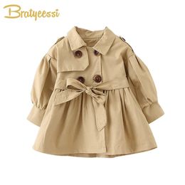 Fashion Baby Coat with Belt Cotton Autumn Spring Girl Clothes Solid Colour Infant Jacket 2 Colours 240122