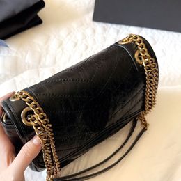 Fashion Designer bag Imported leather material soft waxy texture size22X18cm Hand-held crossbody bag