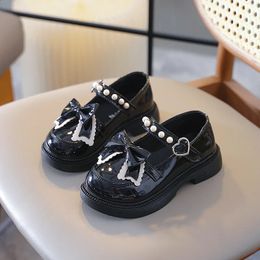 Autumn Girls Leather Shoes Black Beige Kid Princess Mary Janes Elegant Bowknot Pearl Hook-loop Stylish Children Chunky Shoes 240122