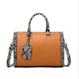 New fashion snake chain Hobo bag casual shouder crossbody bag Drawstring bag baguette217U