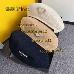 Ball Caps Inverted Ball Caps Triangle Designer Ice Silk Beret British Vintage Thin Knitted Artist Summer Mesh Bud Straw Flat Top Hat 2024 Designer Hat