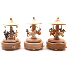 Decorative Figurines Creative Carousel Octave Box Wooden Children's Education Music Home Table Decorations Little Girl Hand Made Holiday